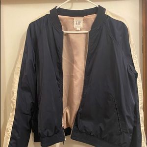 Gap jacket